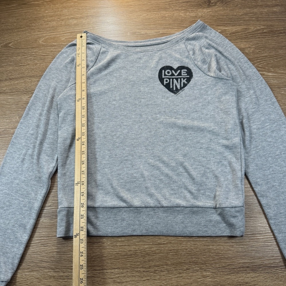 Love PINK Women's Gray Cropped Sweatshirt S Heart Logo Raglan Pullover - Picture 7 of 7